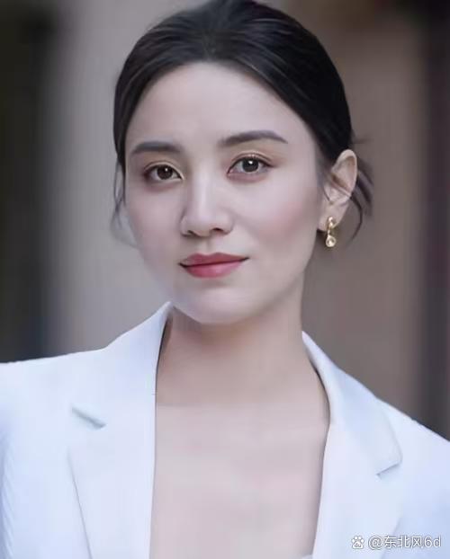 周杰和宋佳演的电视剧截图3