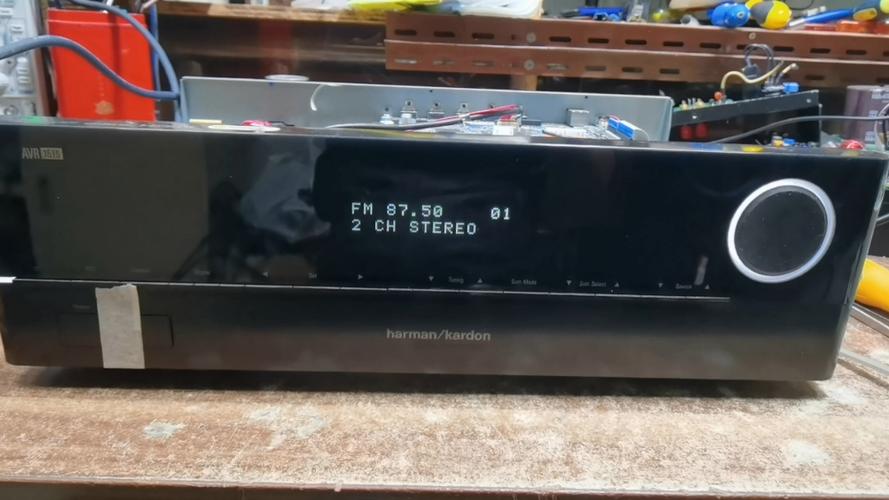哈曼卡顿功放开机保护修理