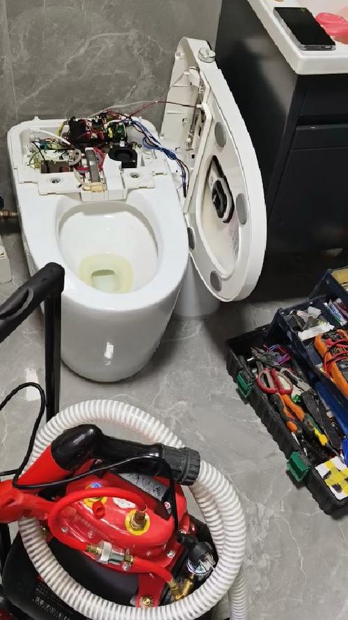 智能马桶喷头漏水怎么修