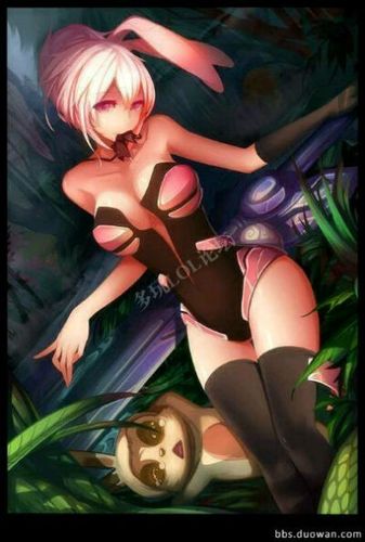 玩英雄联盟的女孩子多吗