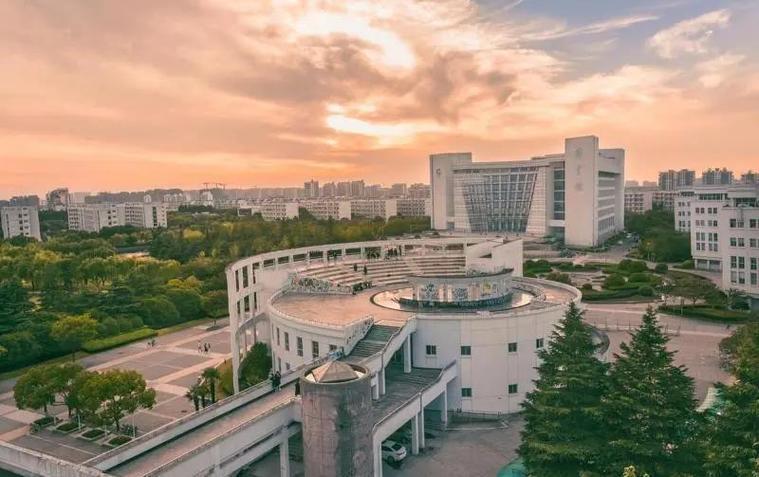 南京工程信息学院