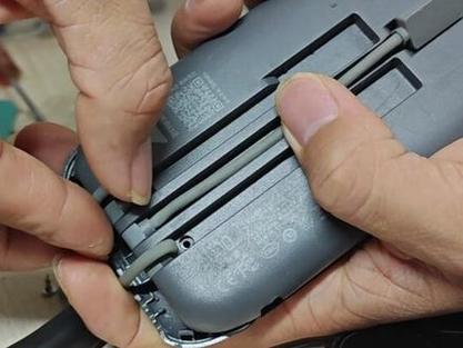如何用mt管理器破解充值类的软件