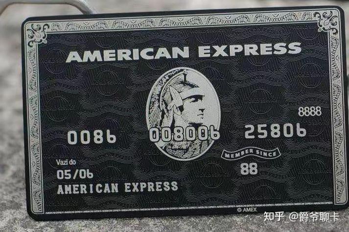 银行卡上的黑色磁条破损了