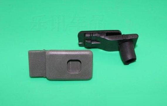 卡扣断了最简单修复方法