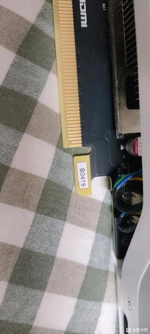 显卡金手指少一节截图1