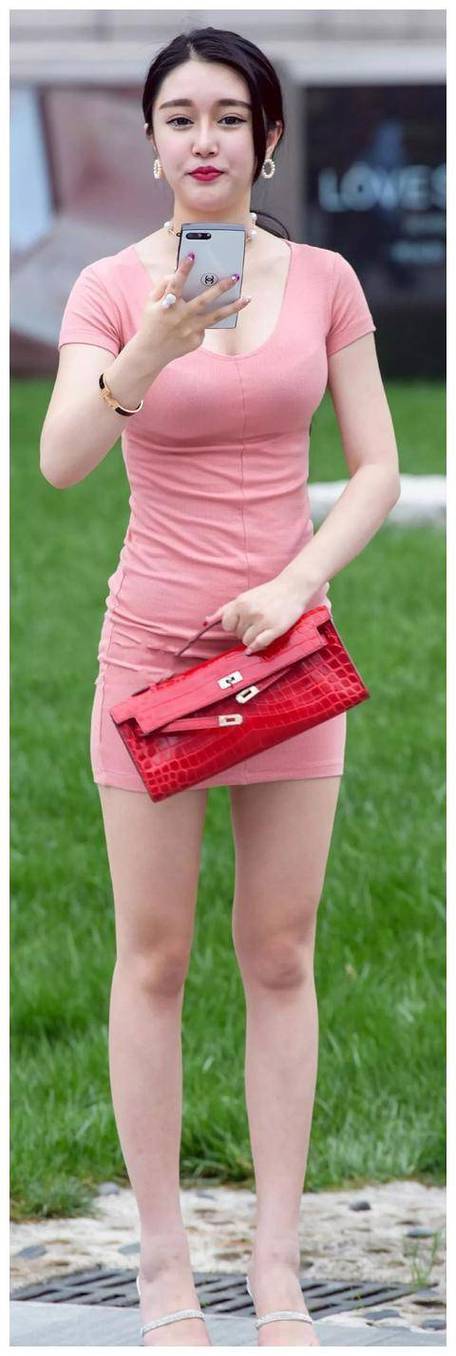 第一次约会穿粉色衣服怎么样