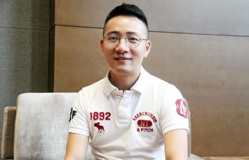 吾悦董事长个人简历