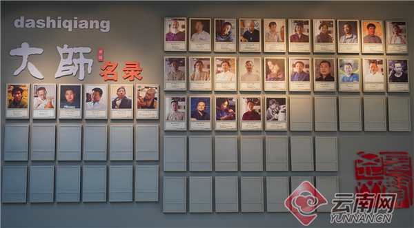 QQ精选照片墙怎么弄