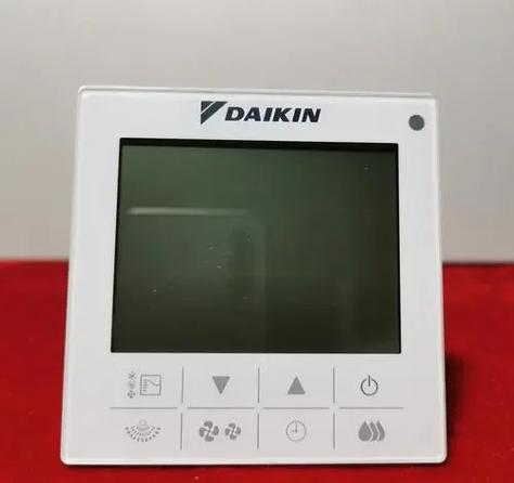 空调挂机黄灯闪烁是怎回事