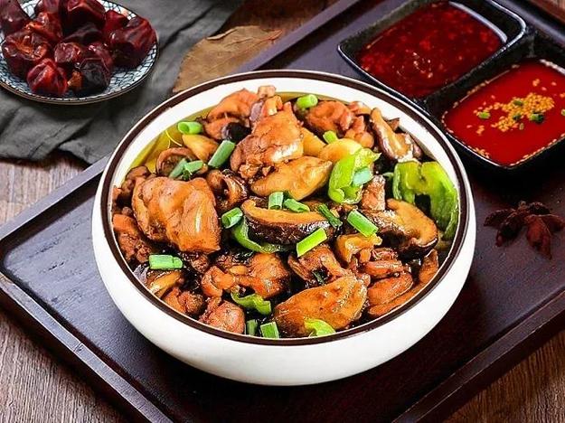 砂锅香菇滑鸡的做法截图3