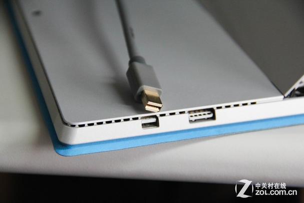 surface的usb接口能充电吗
