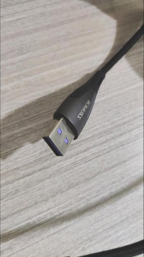 ipad充电线两头一样