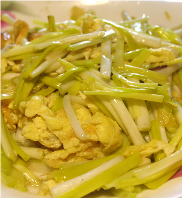 韭菜黄炒鸡蛋的做法