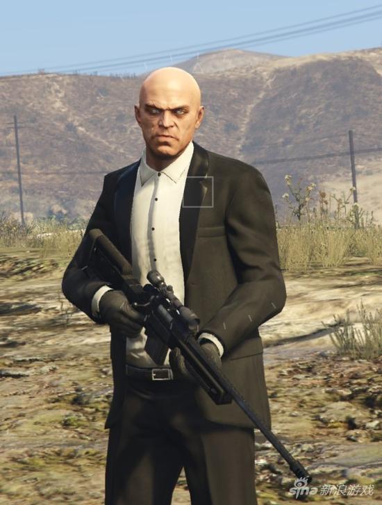 gta5线上怎么弄到警服
