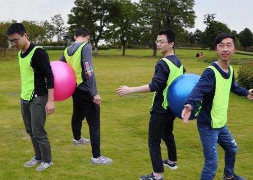 10人聚会游戏截图3