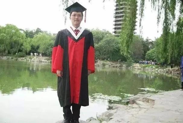 北大博士 北大博士