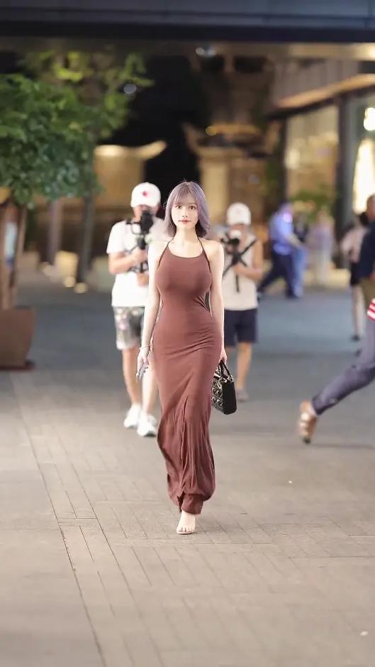 生活中颜值高的路人