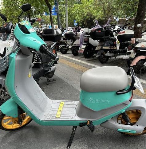 电动摩托车怎么骑新手教程