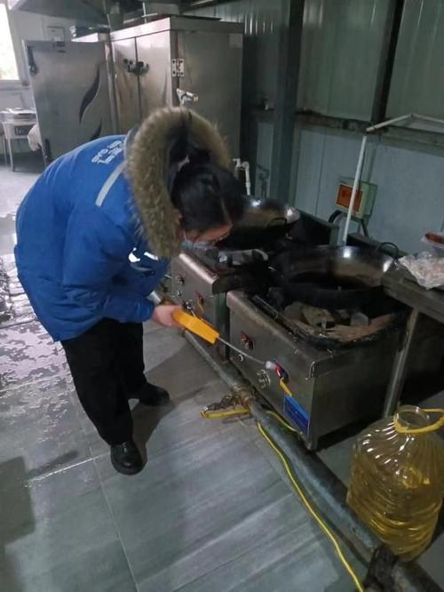 奥然燃气客服电话