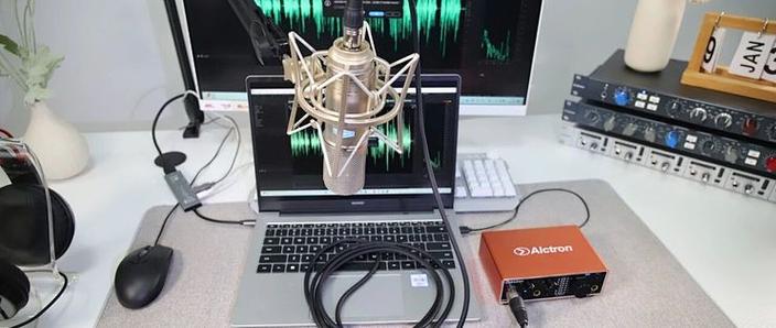 麦克风有滋滋滋的声音