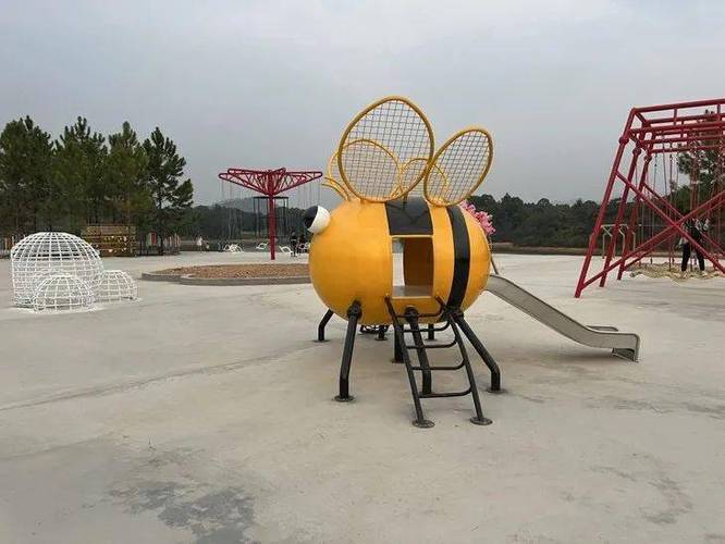 宜昌小蜜蜂果乐园总部地址