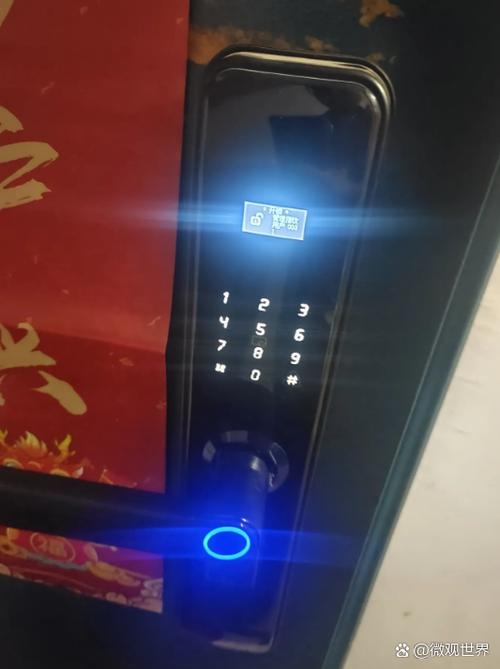 指纹锁刚换的电池也显示电量不足