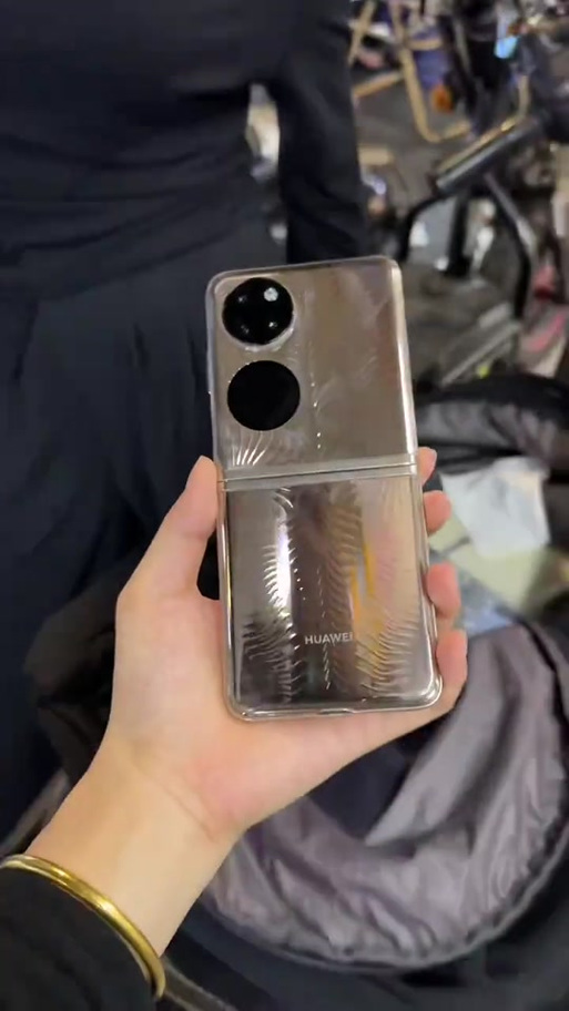 双卡手机突然只能用一张卡