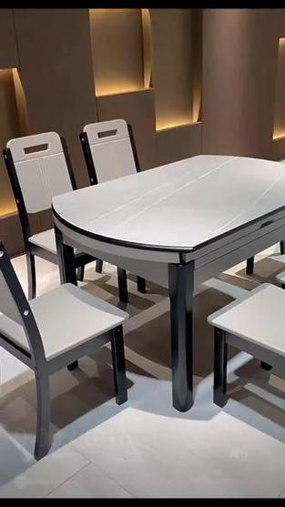 小户型餐桌最新款