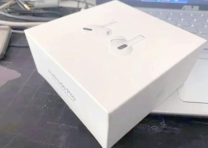 华强北耳机充电注意事项