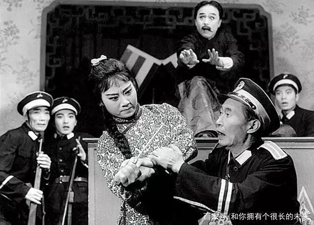 评剧杨三姐告状全剧免费观看截图2