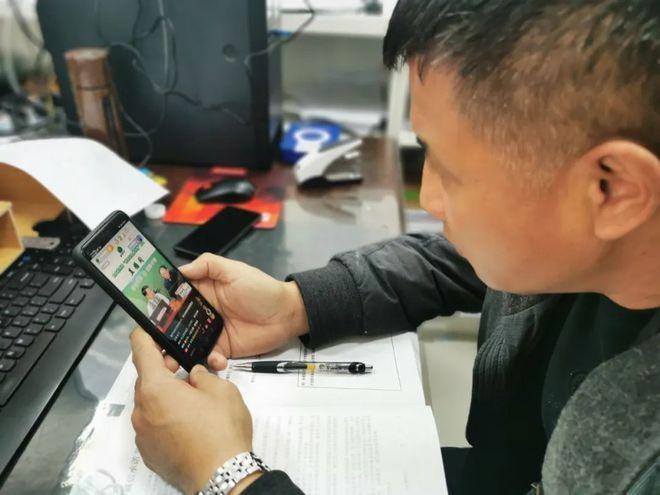 没带银行卡可以异地办银行预留电话