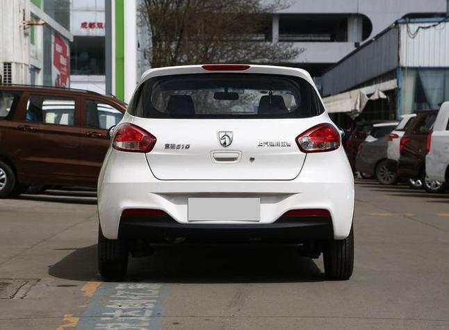 3万一5万手动挡新车