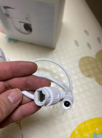 监控摄像头圆孔插头