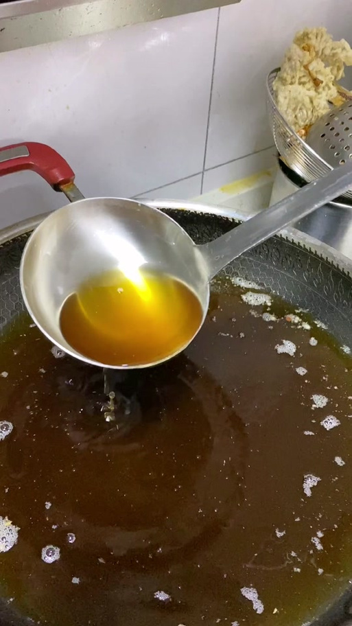 油烧黑了还能用吗