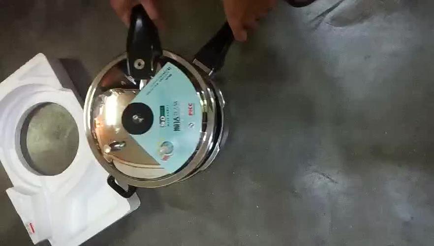 电高压锅合盖视频教程