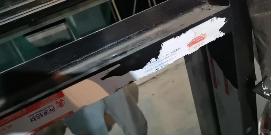 门窗包装膜撕不掉怎么办?