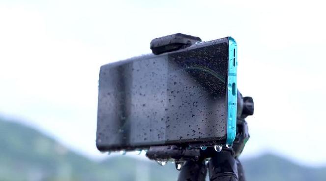 一加8pro防水测试