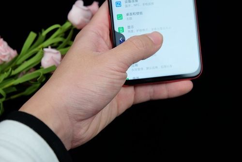 荣耀v20哪个是主摄像头