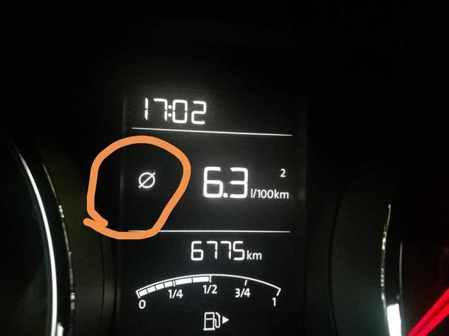 圆圈带斜杠是什么符号