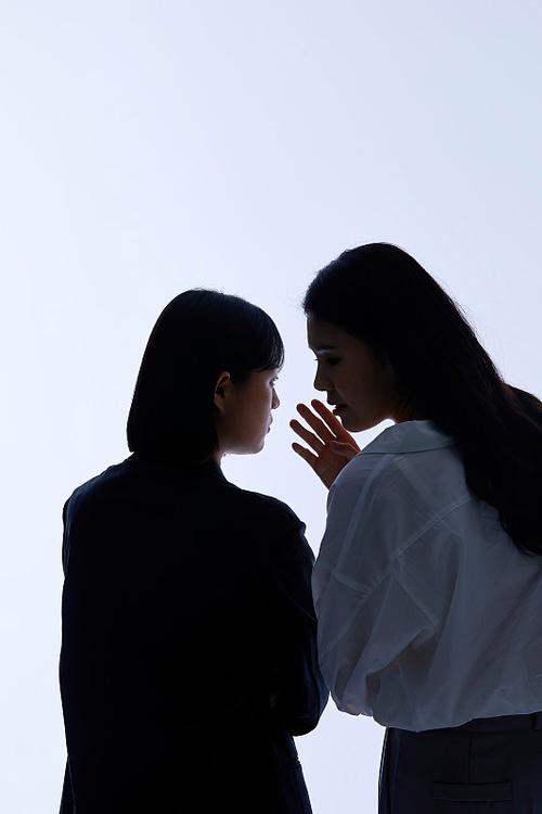 电话通话声音别人也能听到怎么办
