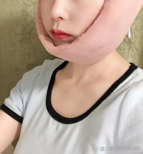 挂钩一张嘴就咯噔咯噔响