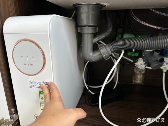 沁园净水器红灯亮怎么处理