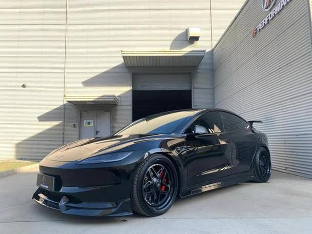 特斯拉model 3改装案例