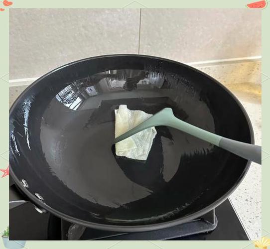 铁锅怎样开锅不粘不锈
