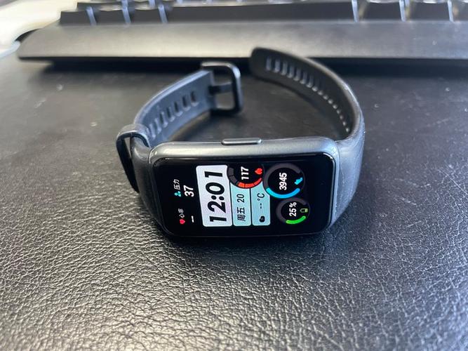 华为band3pro表带怎么拆