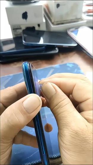 后壳脱胶是什么意思