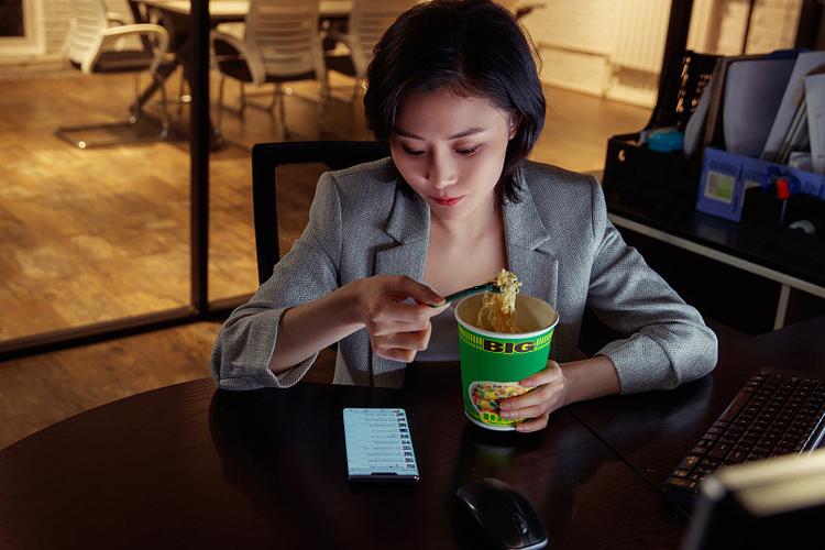 女人说吃泡面的暗语