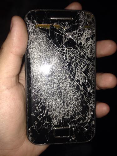手机面容摔坏了可以修吗