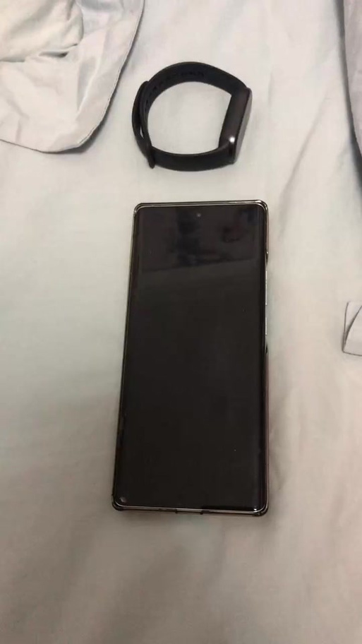 小米黑屏无法唤醒屏幕