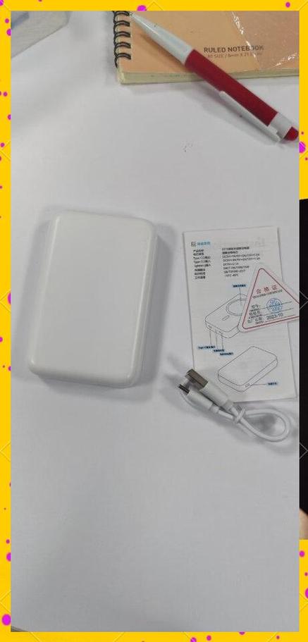 苹果磁吸充电宝使用方法